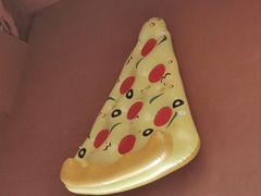 -Dragon Pizza•圆脸龙披萨·牛排餐厅