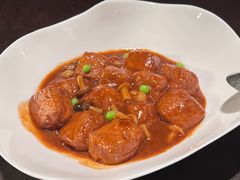 鲍汁蟹味菇烧自制豆腐-广州文华东方酒店·江-由辉师傅主理