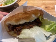 酱肉生菜饼-小放牛炒菜馆(军校店)