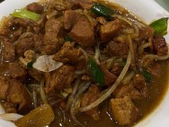 -老吴起黄米饭炖羊肉剁荞面