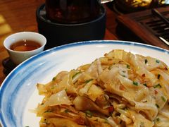 -龙悦湾酒家·八阵鱼生·渔人码头店