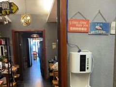 -万记麻辣烫国展总店