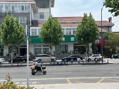 -百味地锅鸡(二店·财校分店)