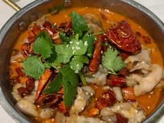 肥牛河牛蛙的故事-3号仓库·创意中国菜(嘉兴龙鼎万达店)