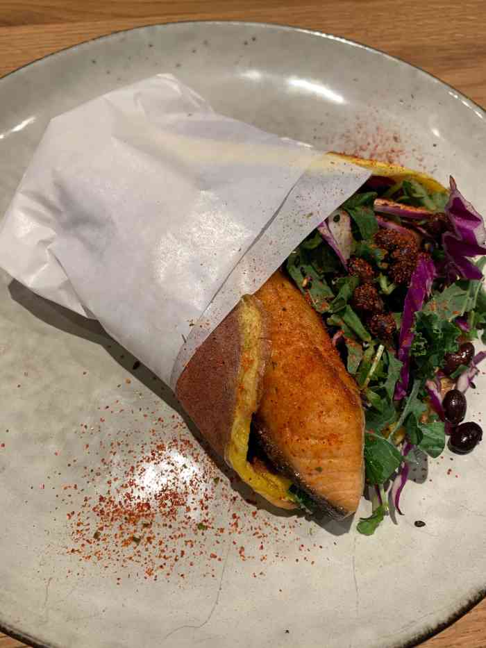 funk&kale(力宝广场店)-"[薄荷]环境:在力宝广场一楼,靠近北门的.