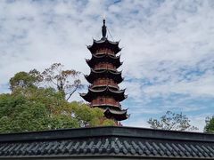 -龙华寺