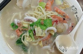 Private Seafood Noodles