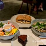 香橙酿冰咖还ok的 好久没吃柚子巧克力蛋糕
