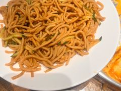 -东口码头·烧鸽子·鱼头泡饼·地方菜(金鹰悦城店)