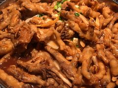 鸡爪煲-胖哥俩肉蟹煲(世茂国际广场店)