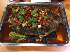 辣尚瘾-闻溪有渔·活鱼现烤才好吃(太仓万达店)