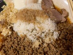 二郎饭-拉面莊夢語＆中华料理八椿