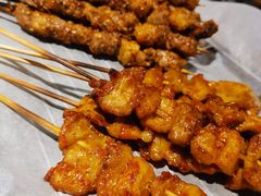 -平娃三宝烧烤·面食(南小街店)