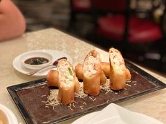 葱花蛋长脚蟹春卷-8餐厅(新葡京酒店)
