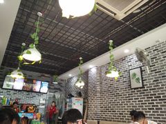 -宋氏重庆鸡公煲(红谷滩万达金街店)