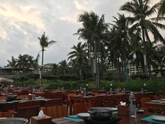 -渔家火锅·海鲜自助餐·演艺(亚龙湾天域酒店)