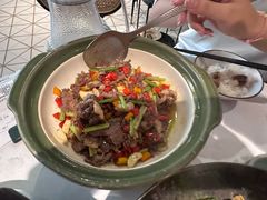 -费大厨辣椒炒肉(高铁吾悦广场店)