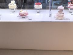 -好利来(上海长宁龙之梦店)