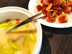 自制鱼腐胜瓜汤-鹊玥·粤菜小馆(汇智国际商业中心店)