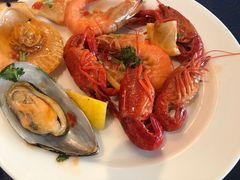 小龙虾海鲜沙拉-鹭江潮餐厅•福建菜(鹭江佲家酒店)