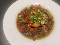 -艳阳天民俗村(公园路店)