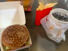 -麦当劳(杭州东站高铁店)