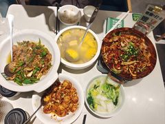 -绿草地·湘菜(7mall店)