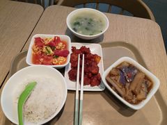 -老乡鸡(西岸凤巢店)