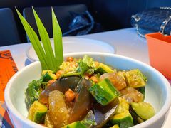 高脆F4高配版-鸣记脆皮烤鱼·海鲜烤鱼(三八广场店)