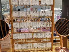 -九木杂物社(江宁金鹰广场店)