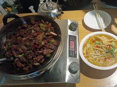 -牛八宝桂林米粉(八里庄店)