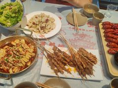-肥肥虾庄·金牌油焖大虾(杨园滨江时代walk店)