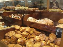 -小飞象面包公社(珠江路金鹰店)