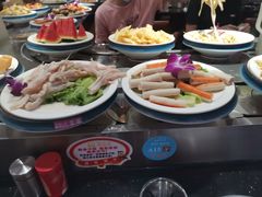 -钱小主·自助回旋烤肉火锅餐厅(东方新天地店)