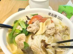 -蒙自源米线大王(花园城商场店)