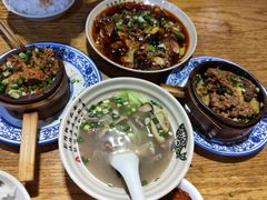 -杨三娘跷脚牛肉(羊子山西路店)