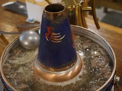 -毛辣果·贵州红酸汤牛肉火锅(西单店)