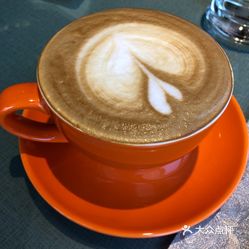 伊阳咖啡环球港店