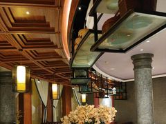 -八府香鸭·啫啫煲(华山路店)