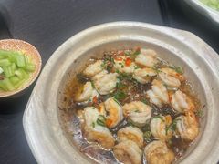 -艳阳天民俗村(公园路店)