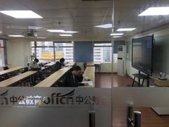 教室环境-中公教育考公考编教招考研(广东罗湖校区)