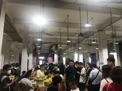 大堂-标记美食新鲜猪杂(兴南大道店)