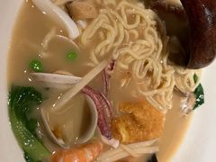 -荣家黄鱼面(前滩太古里店)