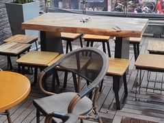 露天位-茶颜悦色(坡子街幽兰阁店)