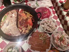 -赵美丽重庆火锅(西安直营总店)