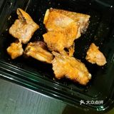这家店已经光顾多次，最喜欢大盘鸡和羊肉串