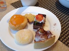 -亮马河饭店翠雅咖啡厅