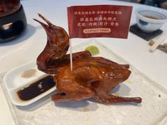 非遗红烧乳鸽-侨美食家·41年地道粤菜(珠江新城店)