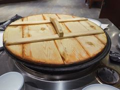 -万里闯关东铁锅炖菜馆(吉林大路店)