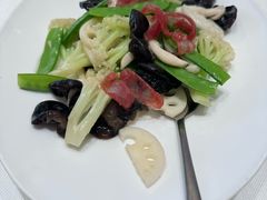 -品海楼·大连海胆锅贴馆(东港店)